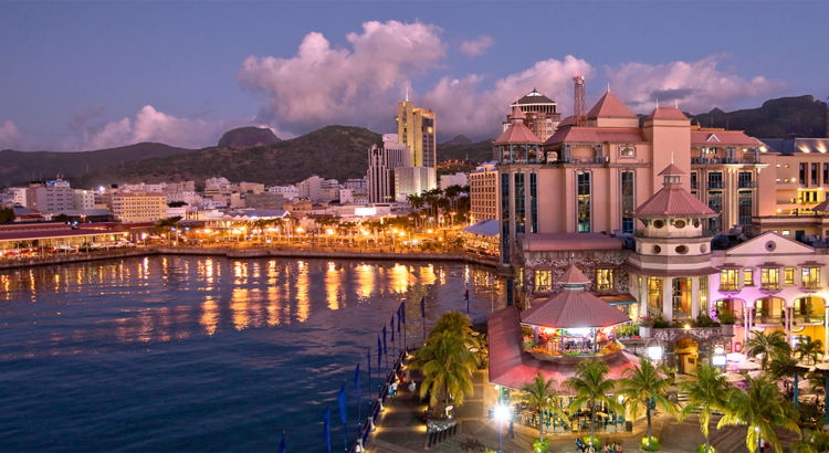 Mauritius Caudan Waterfront Abendstimmung Foto MTPA Bamba